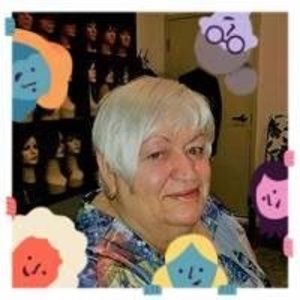 Meet your Posher, Jacqueline